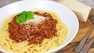 BESTES Spaghetti Bolognese Rezept - Bolognese Sauce selber machen