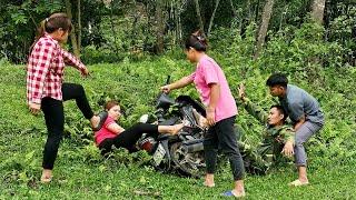 Duong is determined to escape from Dao. Sua uses the child to make Tai chase Duy away