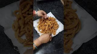 #murukku #snacks #food #teatimesnack #teatime #namkeen #crispy #riceflour #recipe #shorts #trending