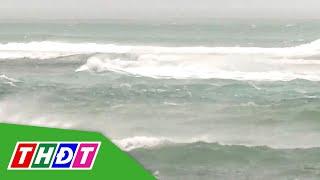 Vùng áp thấp trên Biển Đông gây mưa rất lớn ở Nam Bộ | THDT