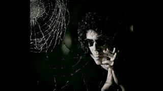 Intro Cualquiera en su sano Juicio + N.O.M + Hombre de acción de Enrique Bunbury