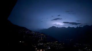 Spectaculaire Orage Sur Les Alpes Valaisannes (Valais, Suisse )