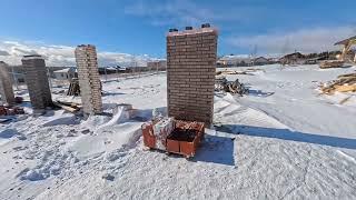 Забор с облицовочного кирпича под пруток