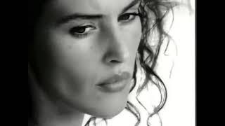 Dolce & Gabbana Monica Bellucci Classic Spot  1995 TV Spot pubblicitario 33''