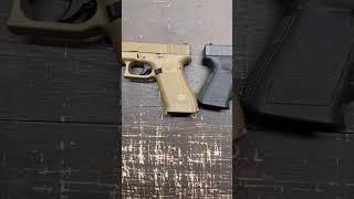 Glock 19 vs Glock 19x: What’s the big difference?!