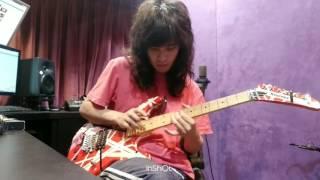 Eddie Van Halen- Beat it Guitar Solo ( LeeQ Cover )