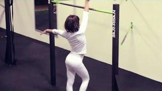 BAR-RISAN - I am a Beast (Female Workout Motivation)