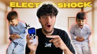 General Knowledge Quiz: Get it wrong Get Electrocuted | Insane