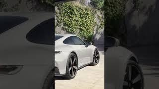 легендарный спорткар стал ещё круче. Porsche выкатила обновлённый 911 Carrera S: