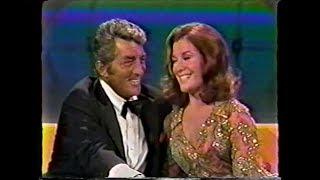 Dean Martin & Vikki Carr - Medley - LIVE