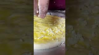 Lazuri Khachapuri