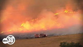 Lightning strike sparks fast-moving wildfire in Fresno County, 2nd fire burning nearby