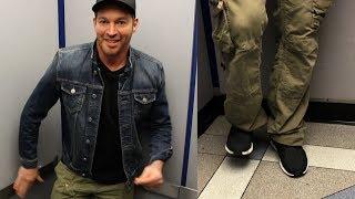 Harry Connick Jr's Elevator Jam!
