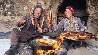 Old Lovers Cooked Steak Busraq in the Cave Like 2000 Years Ago | Afghanistan Cave Lifestyle