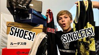 WRESTLING SHOE/SINGLET COLLECTION