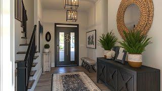 Chic Entryway Inspiration: Embrace Black Accents and Cozy Modern Interiors for Your Home 2024