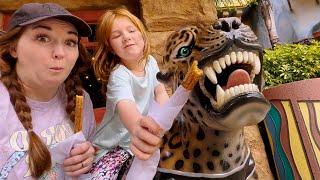 CHURROS and FUN at the Amusement Park with Adley! all our favorite Rides & Rollercoasters THE MOViE