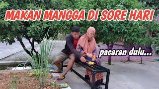 QUALITY TIME ‼️MAKAN MANGGA DEPAN RUMAH BARENG PAK SUAMI DI SORE HARI