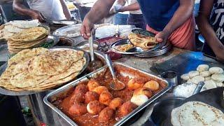 Lunch at Kolkata office para street food stall