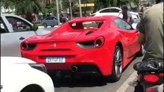 Usuária de drogas destrói Ferrari em Goiânia