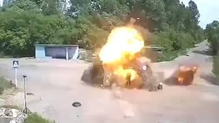 Первый удар дрона Ланцет-51 в блокпост Украины