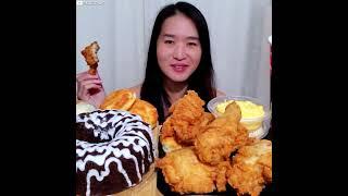 Eating KFC's Chocolate Cake & Original Recipe Chicken! #mukbang #kfc #asmr #friedchicken #cake