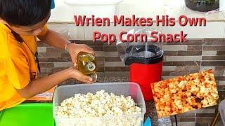 Making Pop Corn on 2023 Christmas Day