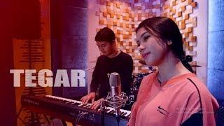 TEGAR ROSSA (cover) Vionita Sihombing ft.  Mikha Siburian [HD]