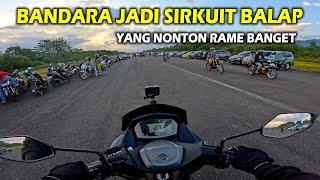 Bandara Dijadikan Tempat Bapalan Motor Yang Datang Nonton Banyak