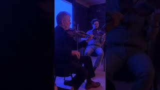 Niall and Brian Crehan - "The Wild Geese" (Air) - Fiddles - Staplestown Parish Hall, Kildare