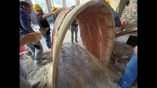 Master Mason Jordi Domenech Teaches Catalan Vault Building - Earthen Hand in Barcelona