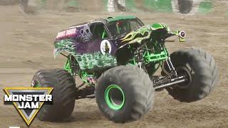 Grave Digger | Adam Anderson winning Freestyle run | Minneapolis 2018 | Monster Jam