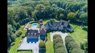 Luxury Long Island Property Tour With Maria Babaev:  159 Jennings Road, Cold Spring Harbor