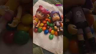 Hi Hi Puffy AmiYumi - Taffy Trouble scene recreation (Ami and Yumi eating M&M's)