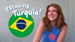 an American, in Turkey, speaking Portuguese for 5 minutes (CC)