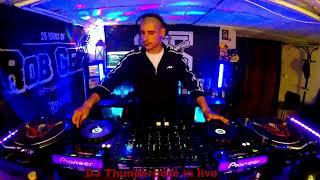 Rave / happy hardcore mixed by Thundercore