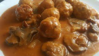 Albondigas en salsa española en olla GM G