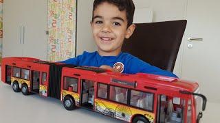 City Express Bus from Dickie Toys unboxing with Dlan