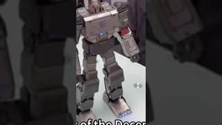 SELF TRANSFORMING MEGATRON OF TRANSFORMERS $1200