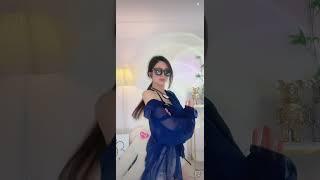 女主播上半身透视装跳舞【抖音舞蹈区】Douyin Tik Tok Dance Female AnchorBGM：gentleman