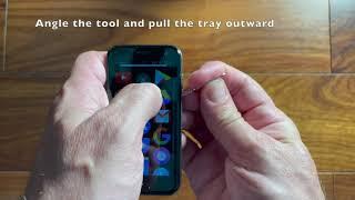 Palm Phone PVG100 how to: Remove the SIM tray and add SIM card