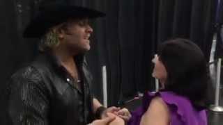 The Texas Tenors - Fan receives a special dance