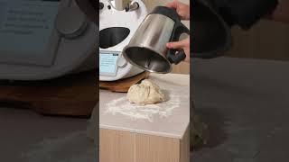 ¡Planazo para el finde! Aprende a hacer esta masa básica de pizza casera #thermomix #cookidoo