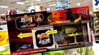 Disney cars 3 Toys hunting Rust-eze quick Change Garage Playset lightning mcqueen  live toy hunt