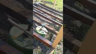 Строим по бюджету. Балки на пол для беседки под доски 150*30 #дача #стройка #строим #ремонт #лето