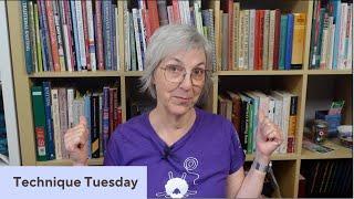 My Must-Have Knitting Library: Reference, Stitch Dictionaries, & Design Guides // Technique Tuesday