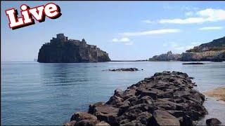Yuly en Ischia vlogs sta trasmettendo dal vivo.