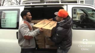 2 Minute Drill: Turkey Giveaway