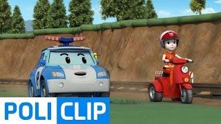 A hard looking Mr. Builder | Robocar Poli Clips