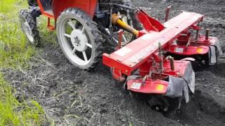 KUBOTA 久保田 GB16 中耕 培土 曳引機 測試 tractor トラクター รถแทรกเตอร์  traktorट्रैक्टर traktör máy kéo